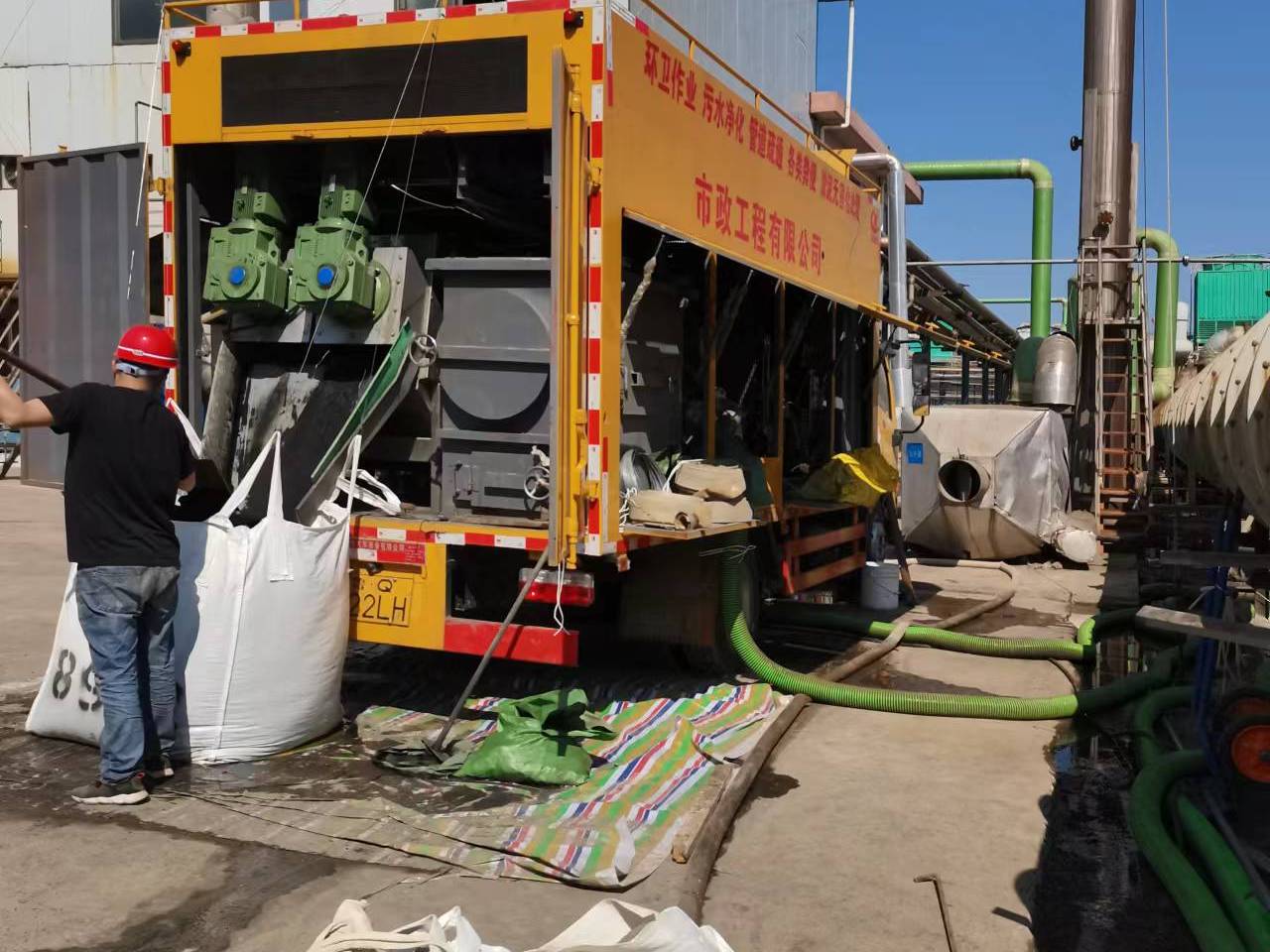 禹会淤泥压干处理